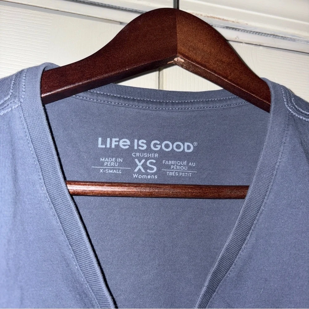 Life Is Good Women's Crusher V-Neck Daisy Tee Size XS - Picture 4 of 6